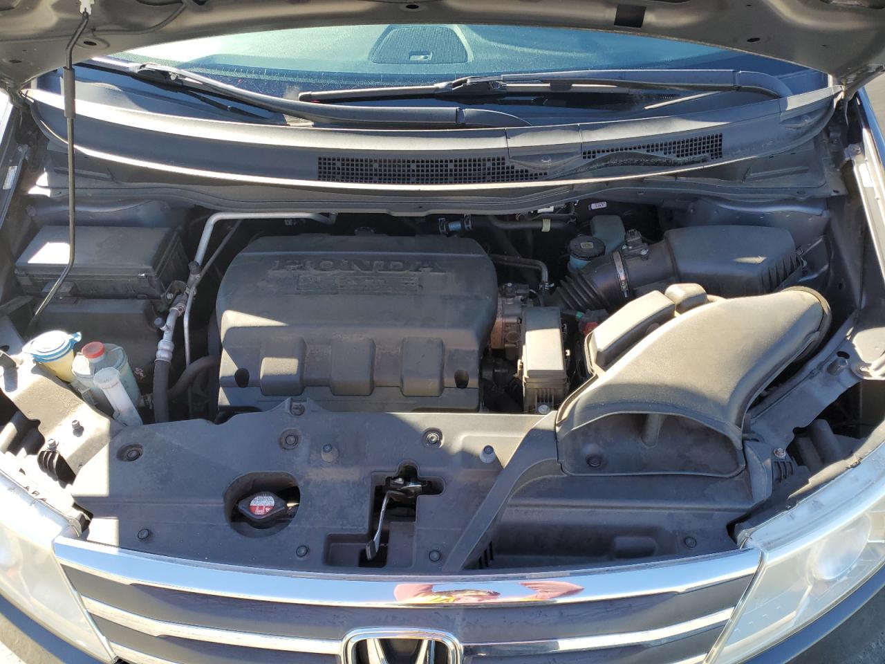 2013 Honda Odyssey - Image 12