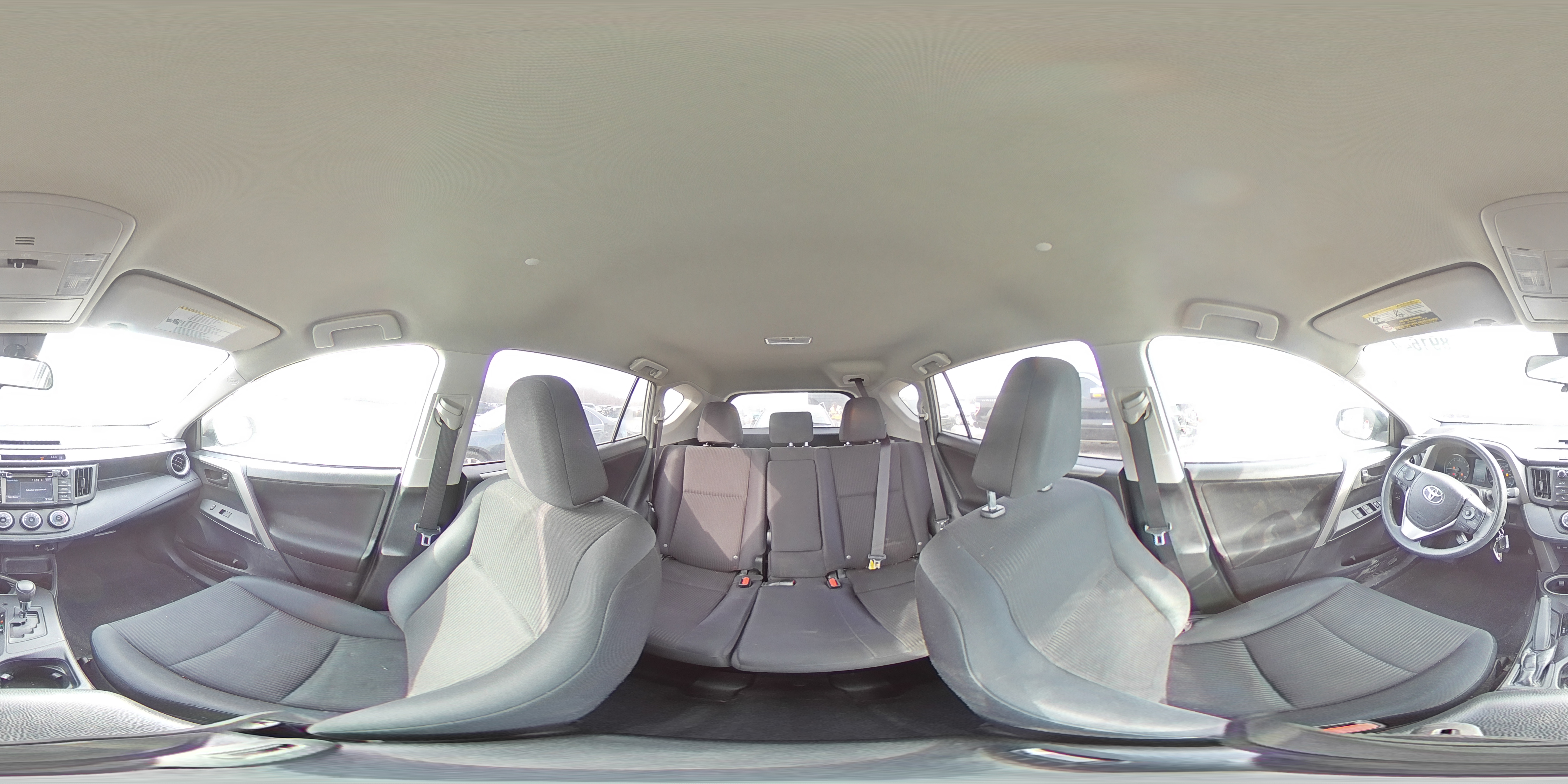 2017 Toyota RAV 4 - Image 14