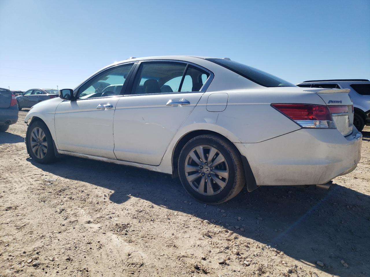 2011 Honda Accord - Image 2