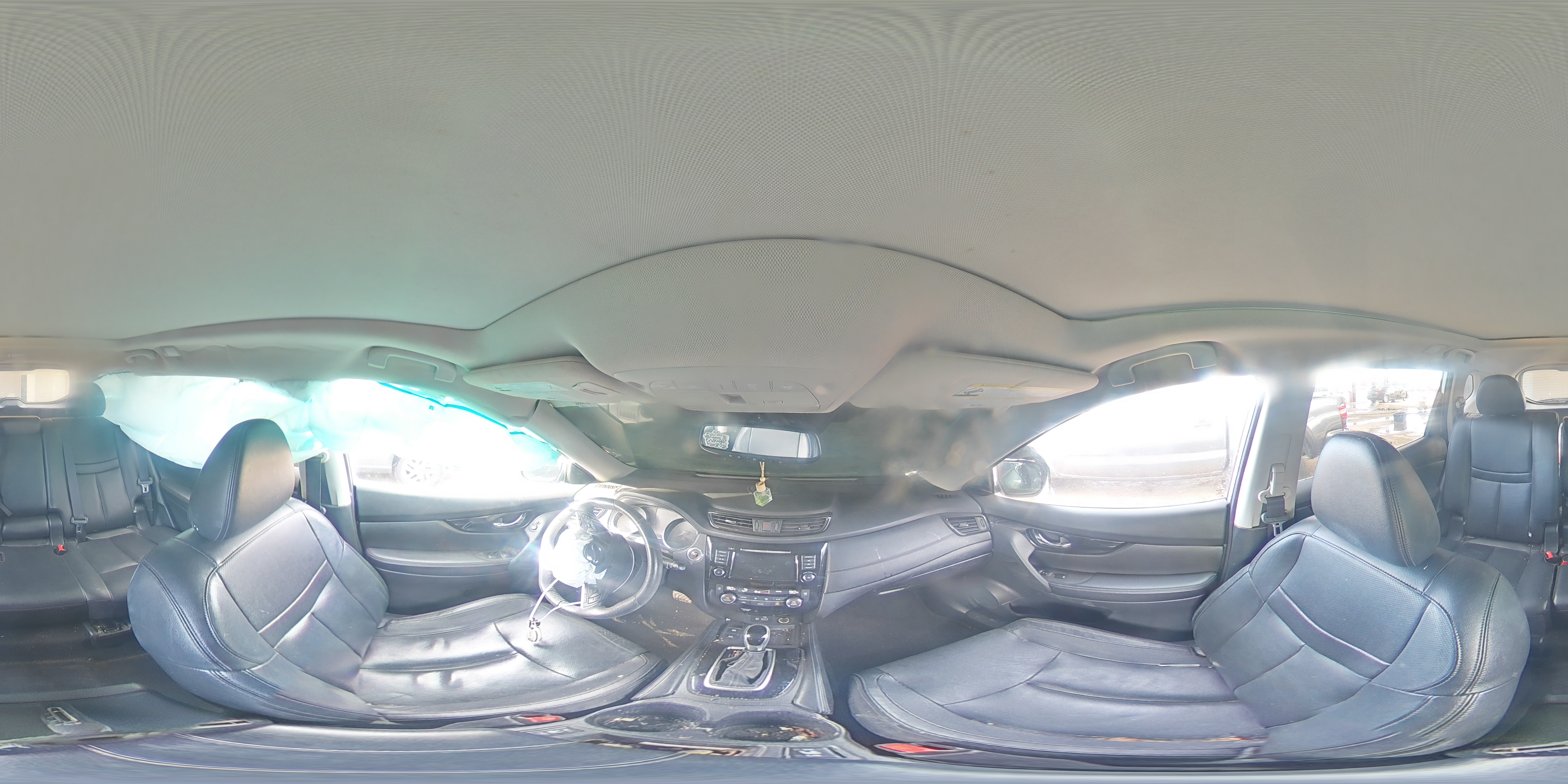 2019 Nissan Rogue - Image 15