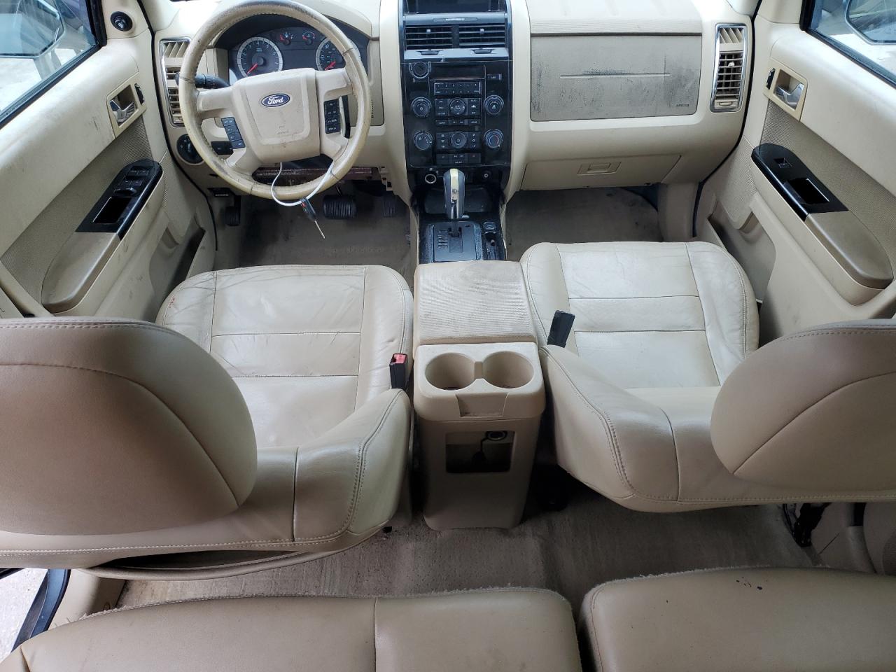 2010 Ford Escape - Image 8