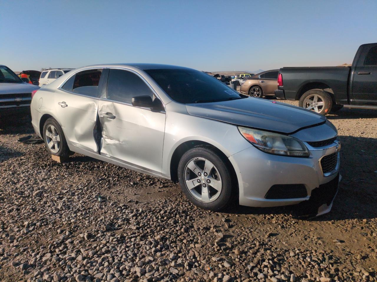2015 Chevrolet Malibu - Image 4