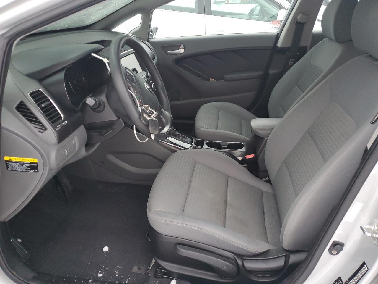 2018 Kia Forte - Image 7