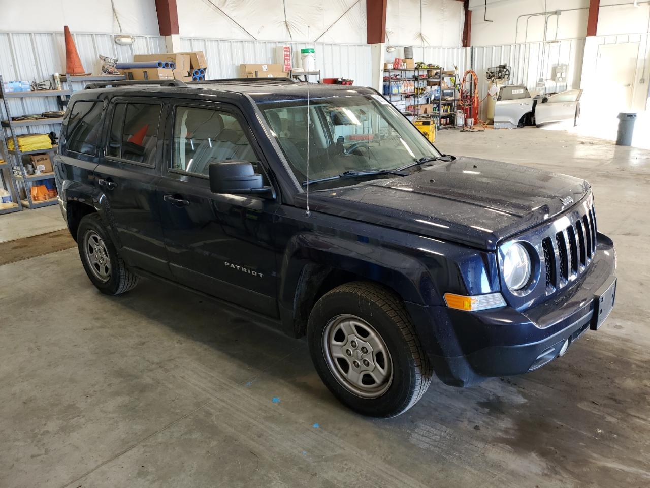 VIN 1C4NJPBB9GD590616 2016 JEEP PATRIOT no.4