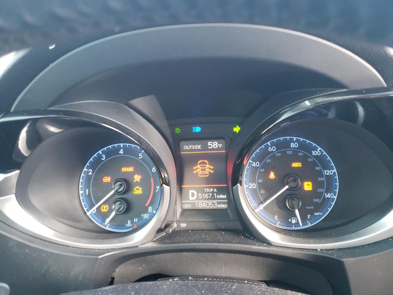 2016 Toyota Corolla - Image 9