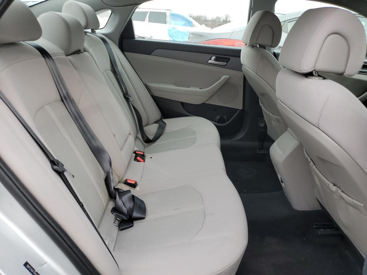 2017 Hyundai Sonata - Image 10