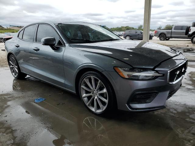  VOLVO S60 2019 Серый