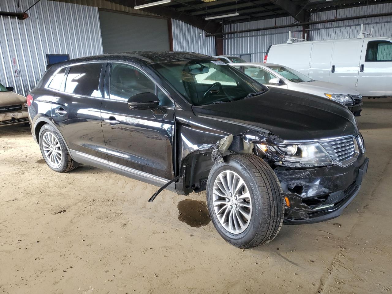 2016 Lincoln MKX - Image 4