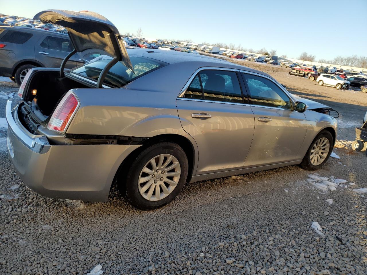 2014 Chrysler 300 - Image 3