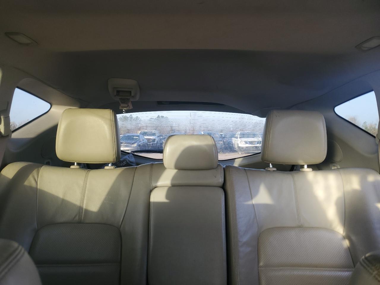 2012 Nissan Murano - Image 10