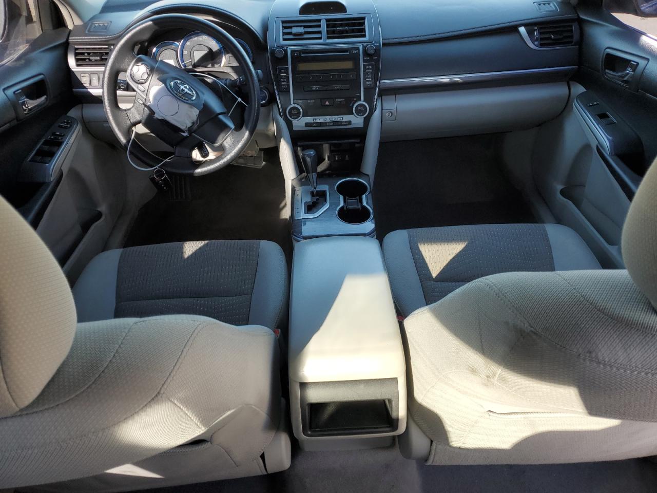 2012 Toyota Camry - Image 8