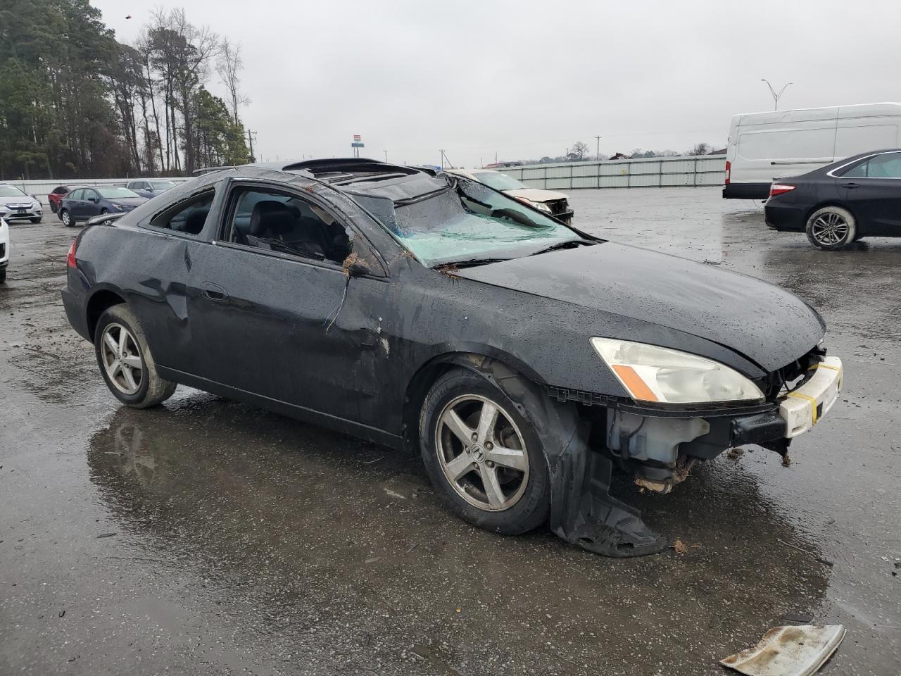 2003 Honda Accord - Image 4
