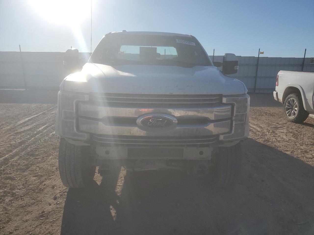 2018 Ford F350 - Image 5