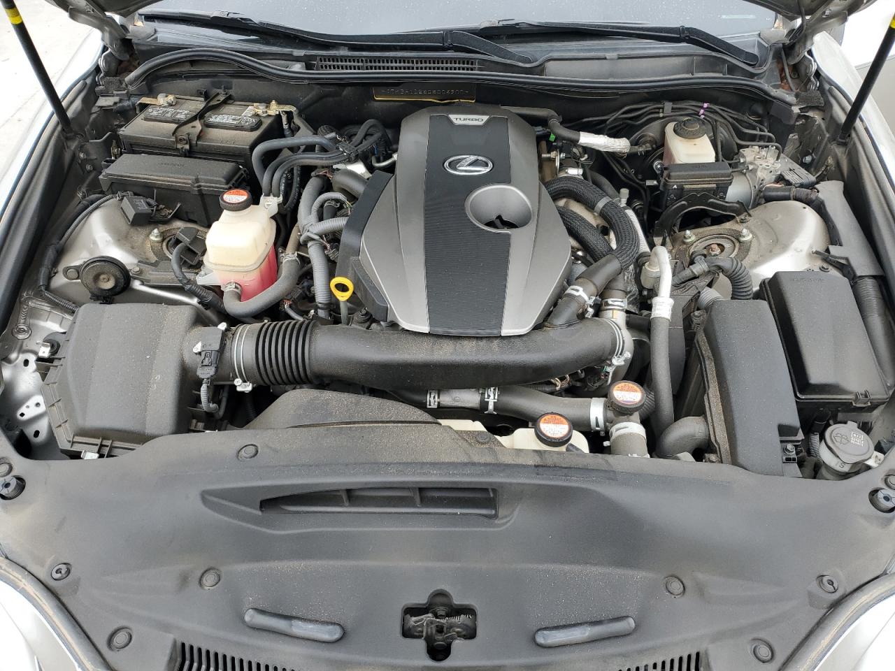 2016 Lexus IS - Image 11