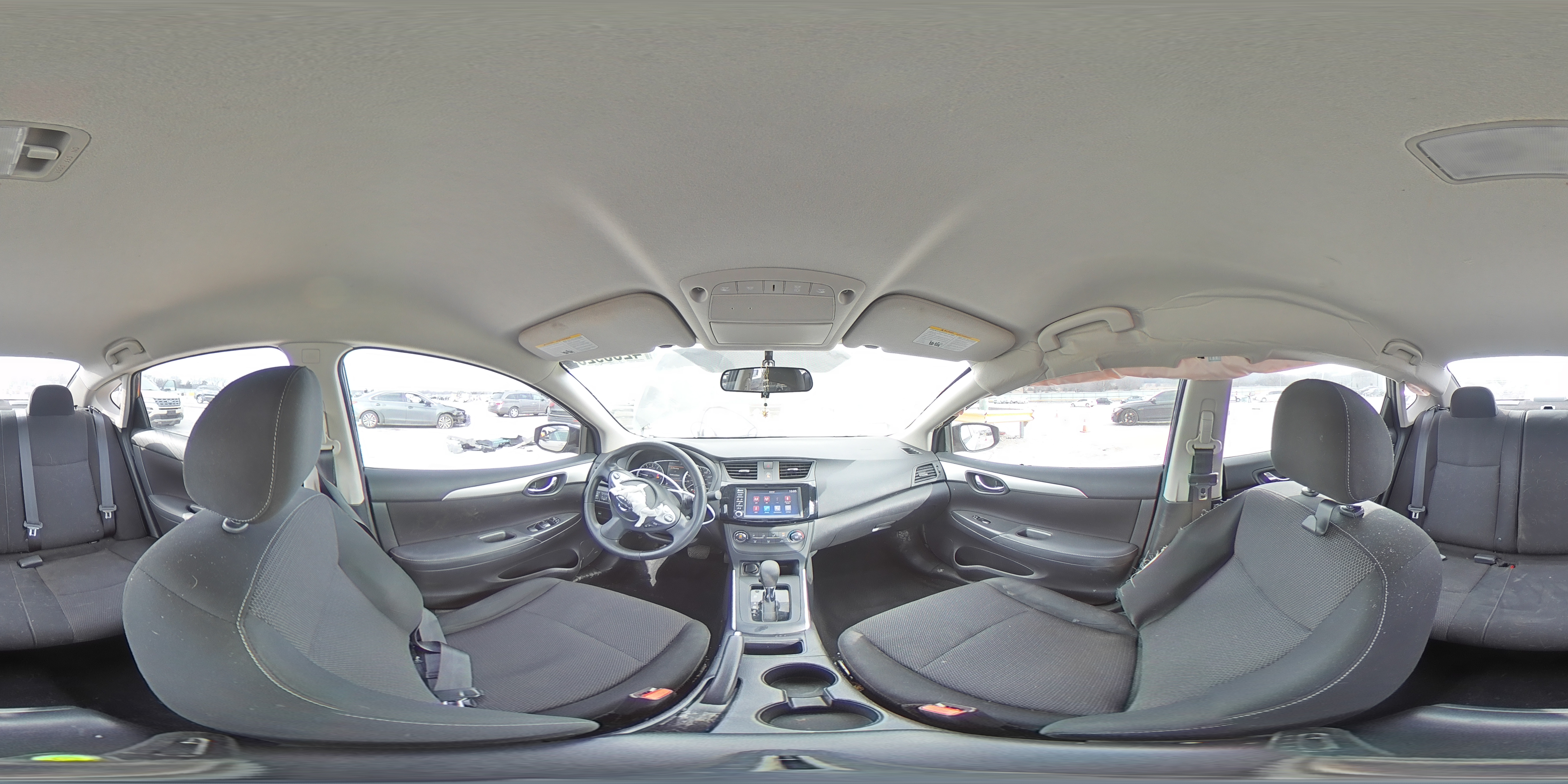2019 Nissan Sentra - Image 12