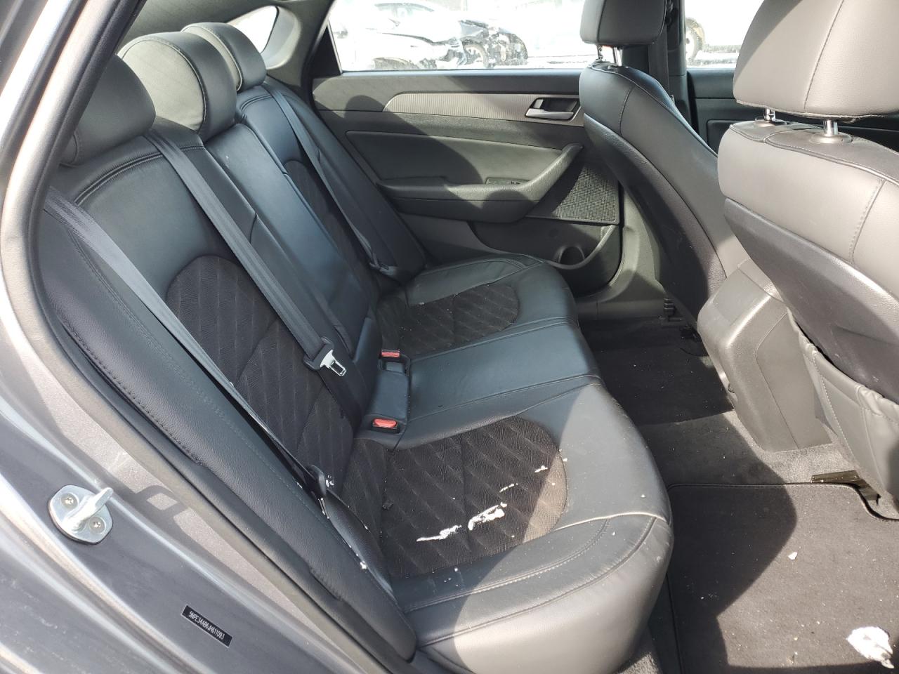 2018 Hyundai Sonata - Image 10