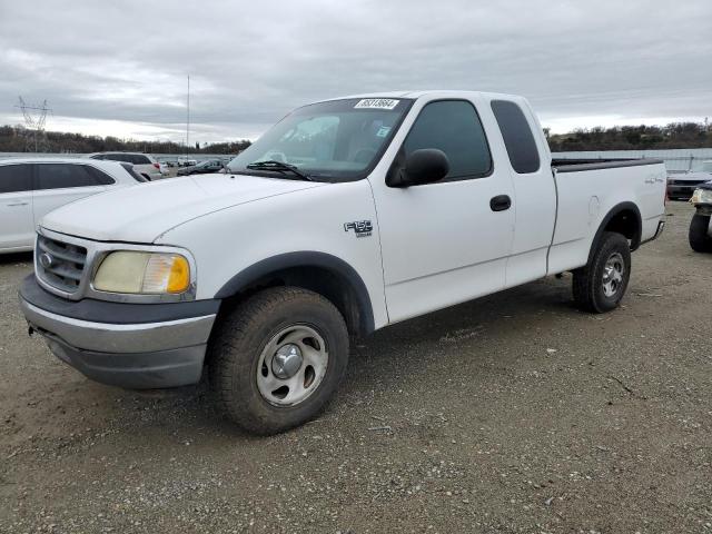 2003 Ford F150  للبيع في Anderson، CA - Undercarriage