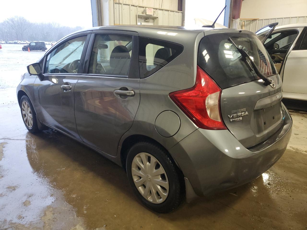 2016 Nissan Versa - Image 2