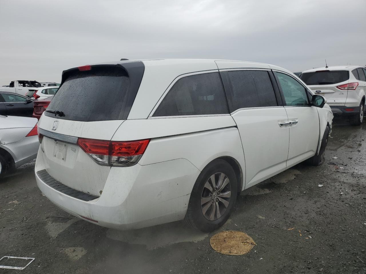 2014 Honda Odyssey - Image 3
