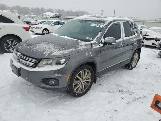 2016 Volkswagen Tiguan S