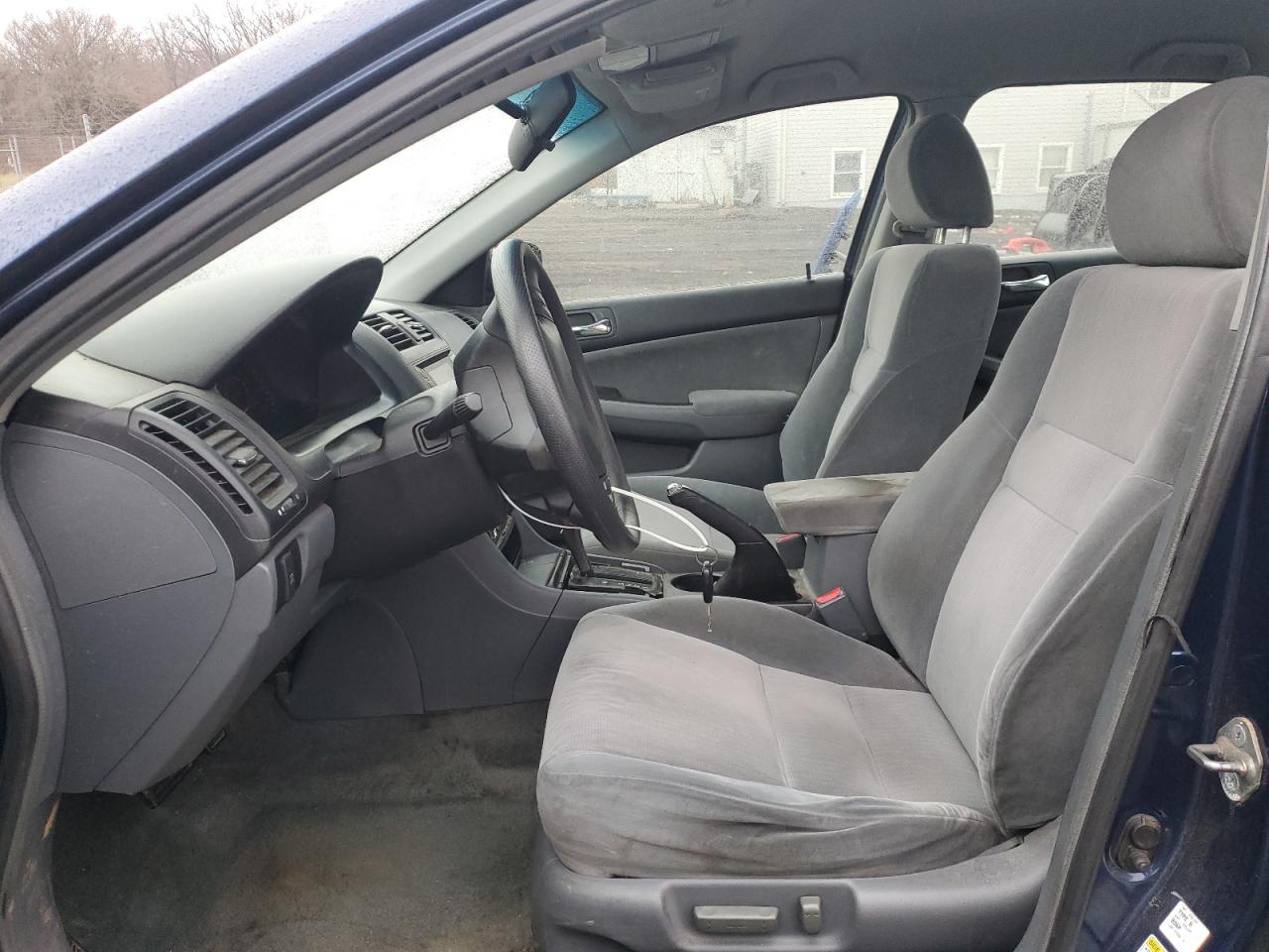 2003 Honda Accord - Image 7