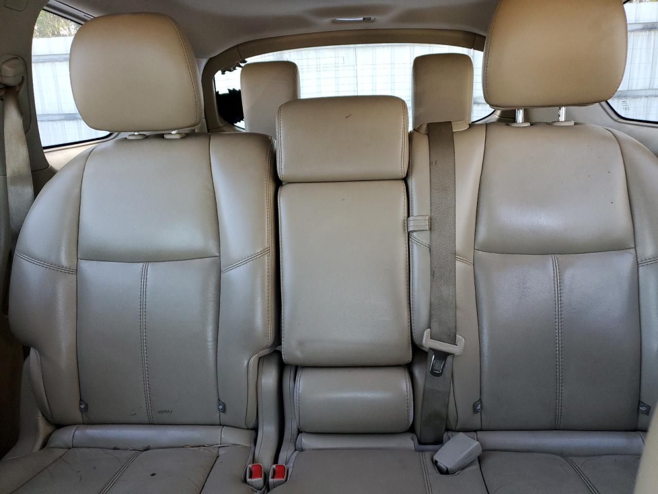2015 Nissan Pathfinder - Image 10