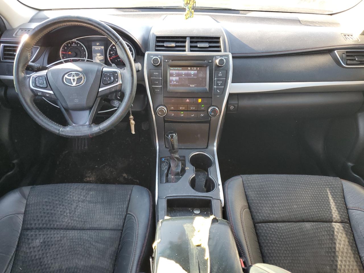 2015 Toyota Camry - Image 8