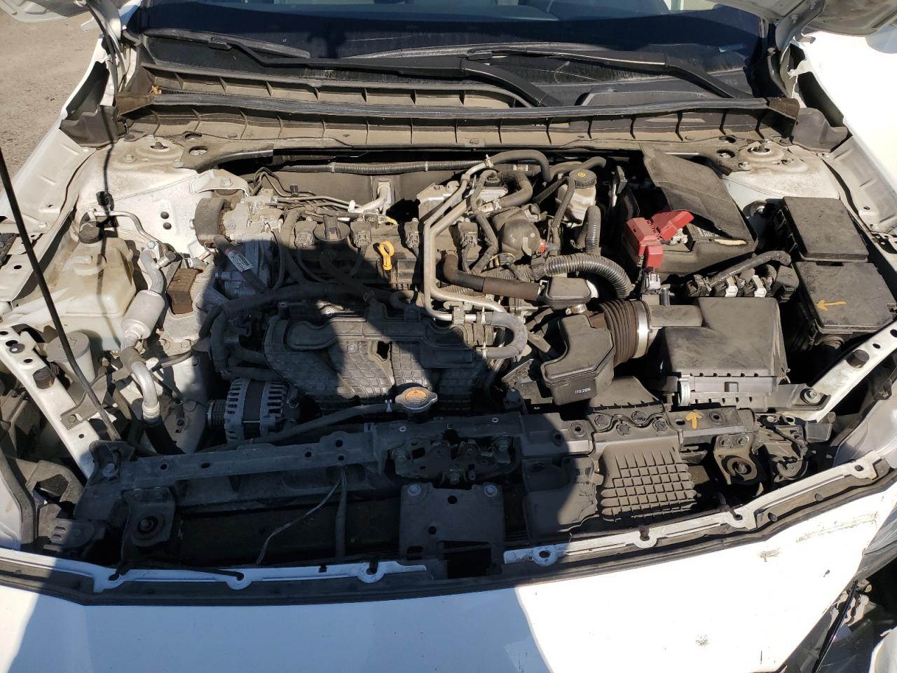 2021 Nissan Altima - Image 11