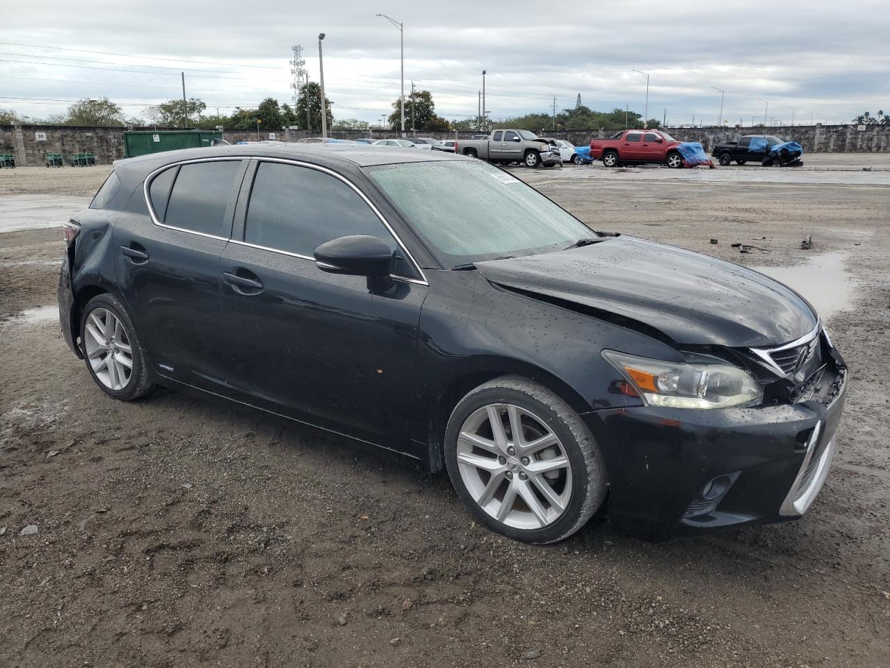 VIN JTHKD5BH5G2259044 2016 LEXUS CT 200 no.4