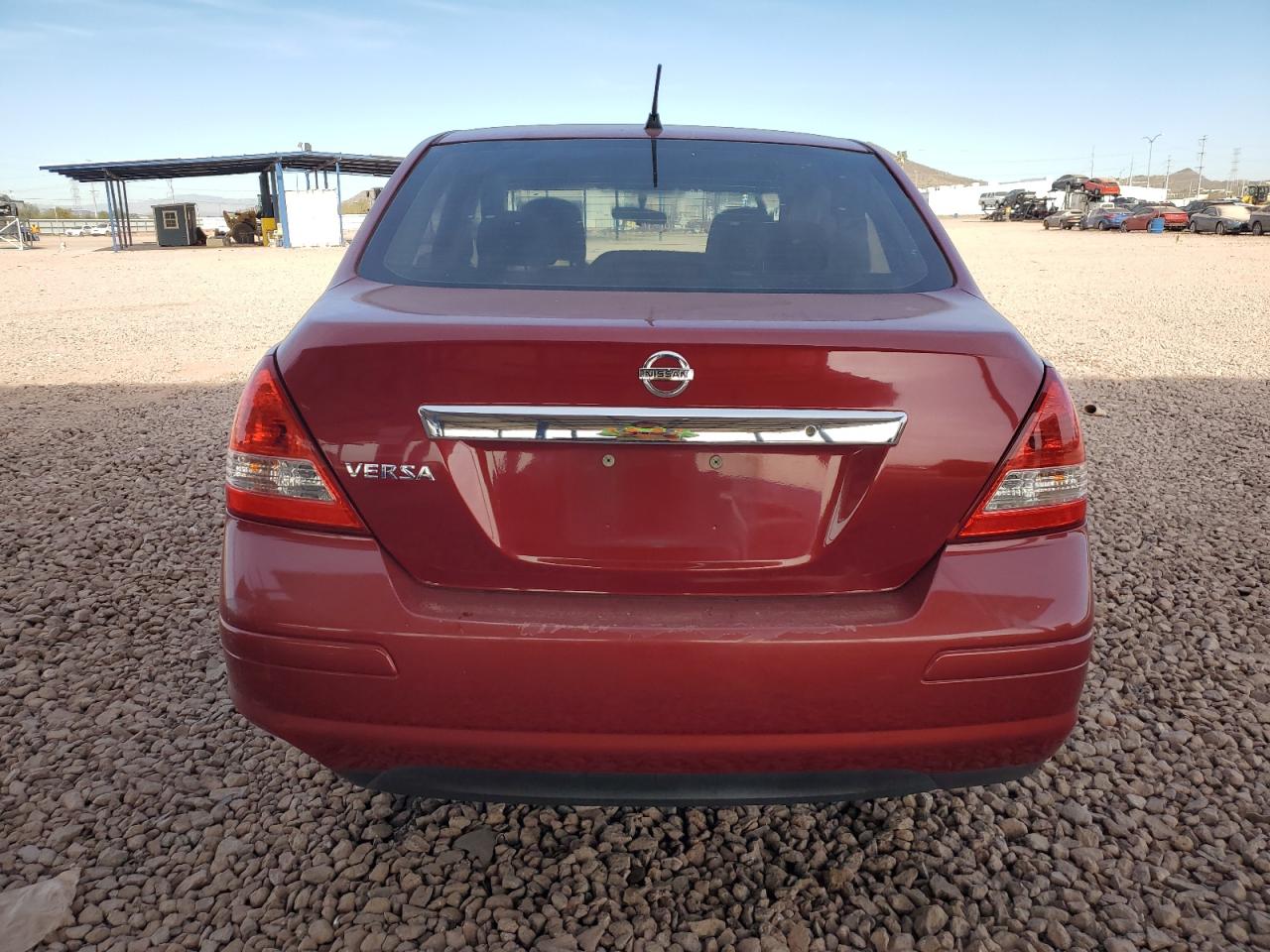 2011 Nissan Versa - Image 6