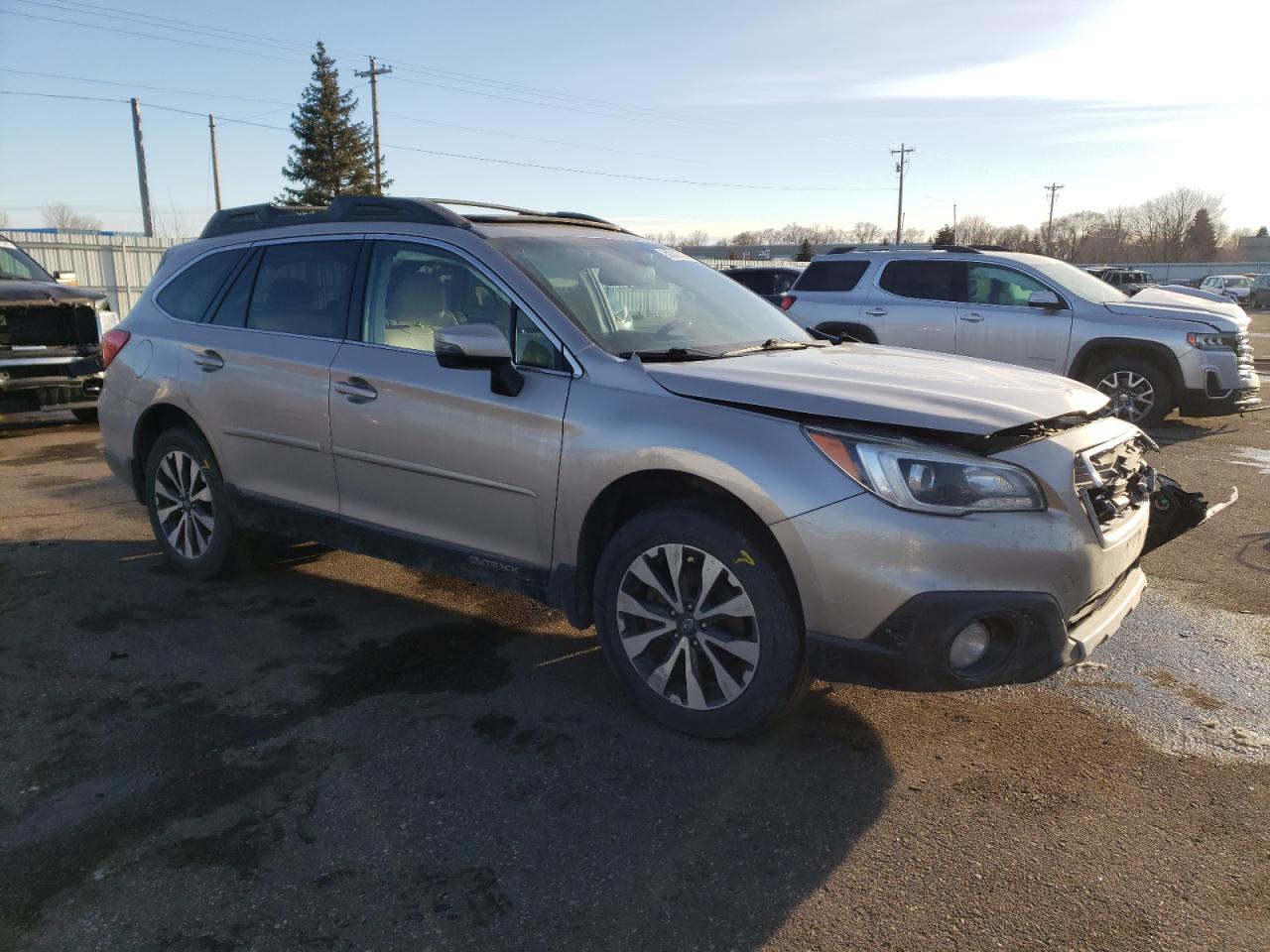 2015 Subaru Outback - Image 4