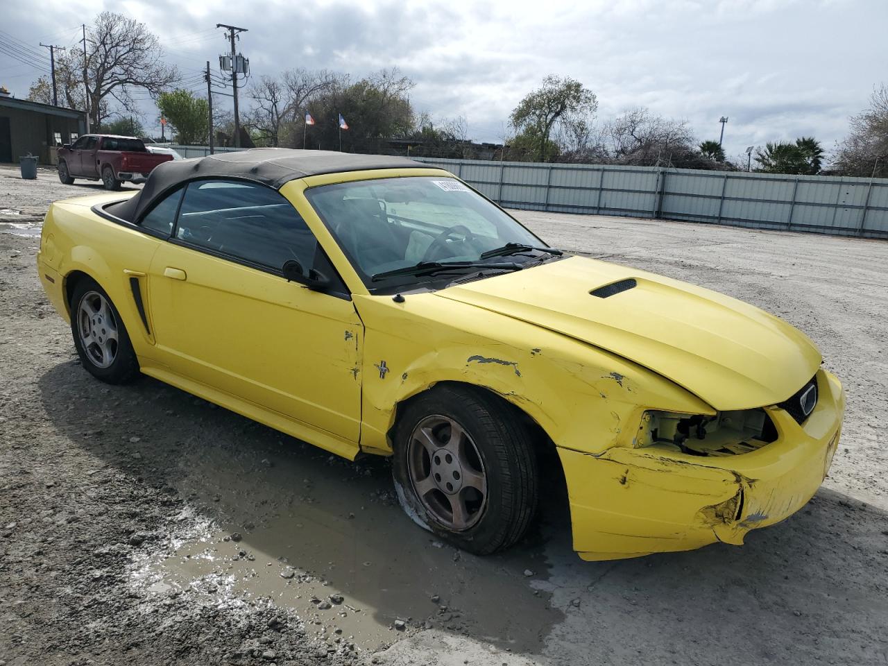 2002 Ford Mustang - Image 4