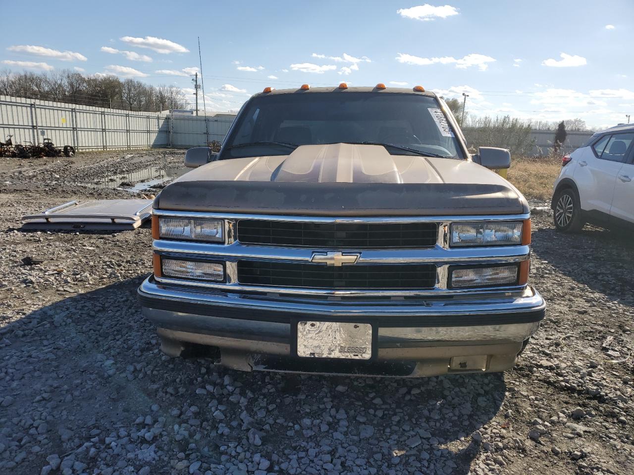 1997 Chevrolet GMT-400 - Image 5