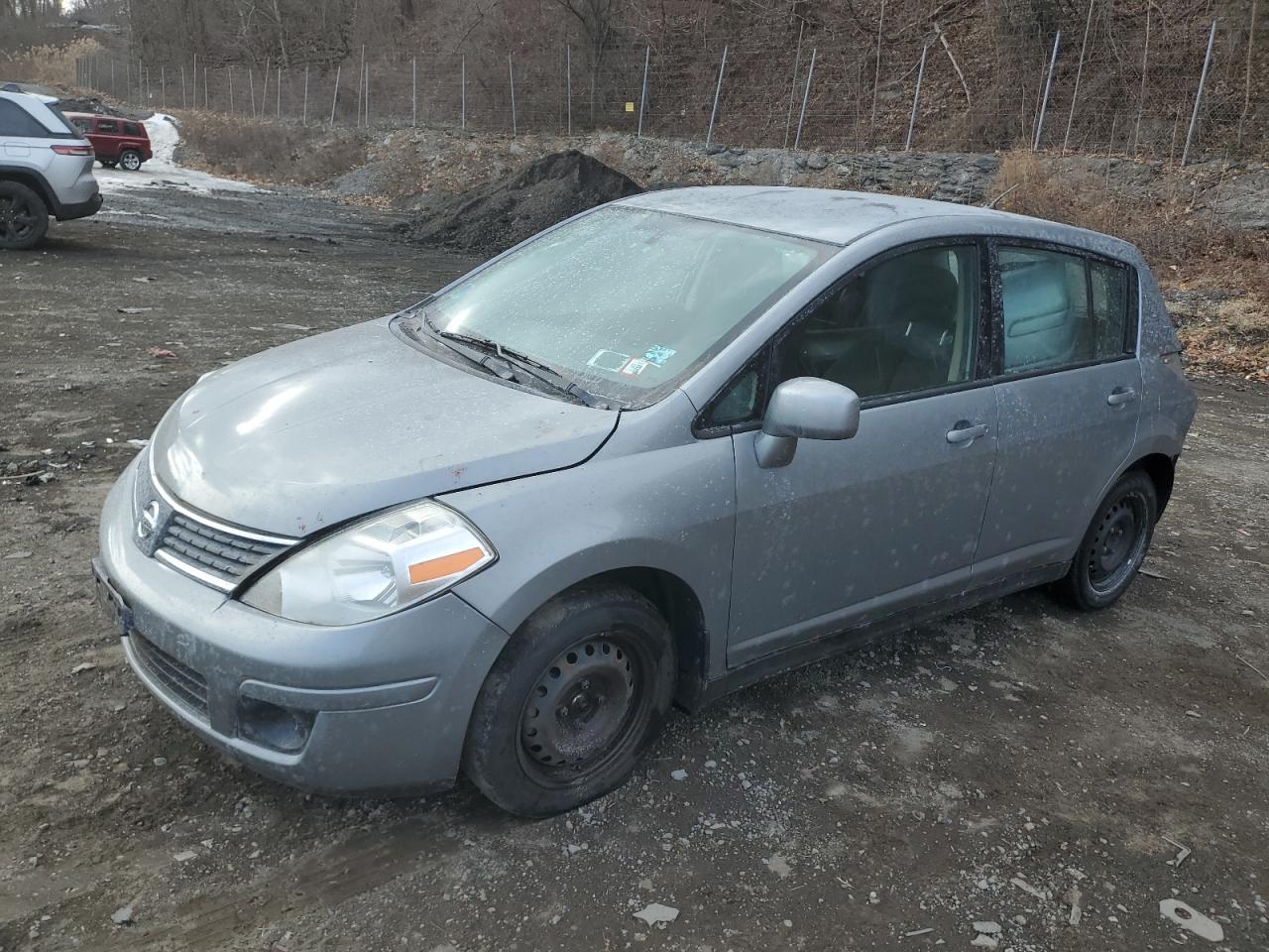 2009 Nissan Versa - Image 1