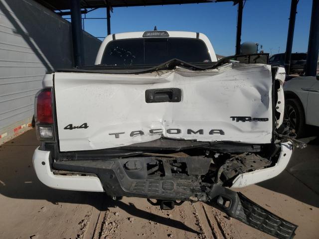 Пикапы TOYOTA TACOMA 2017 Белый