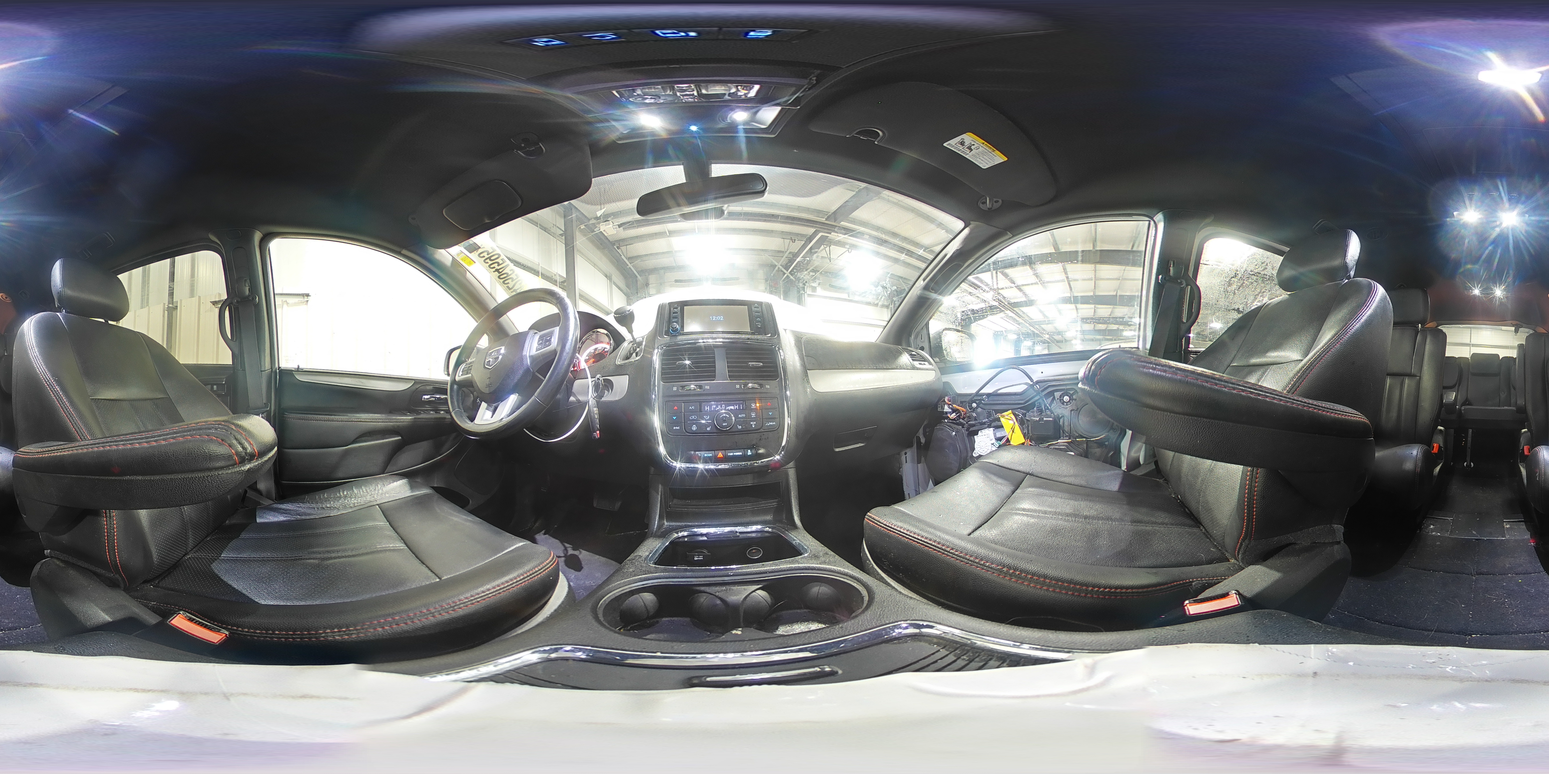2019 Dodge Caravan - Image 16