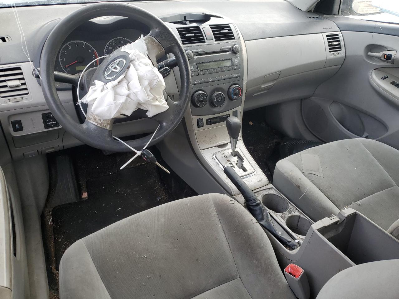 2011 Toyota Corolla - Image 8