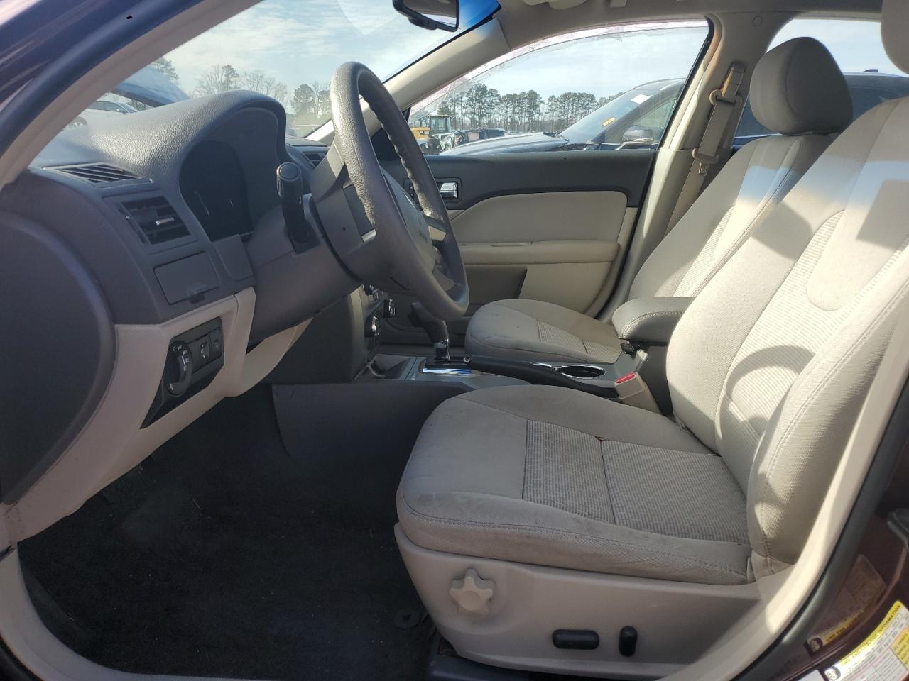 2011 Ford Fusion - Image 7