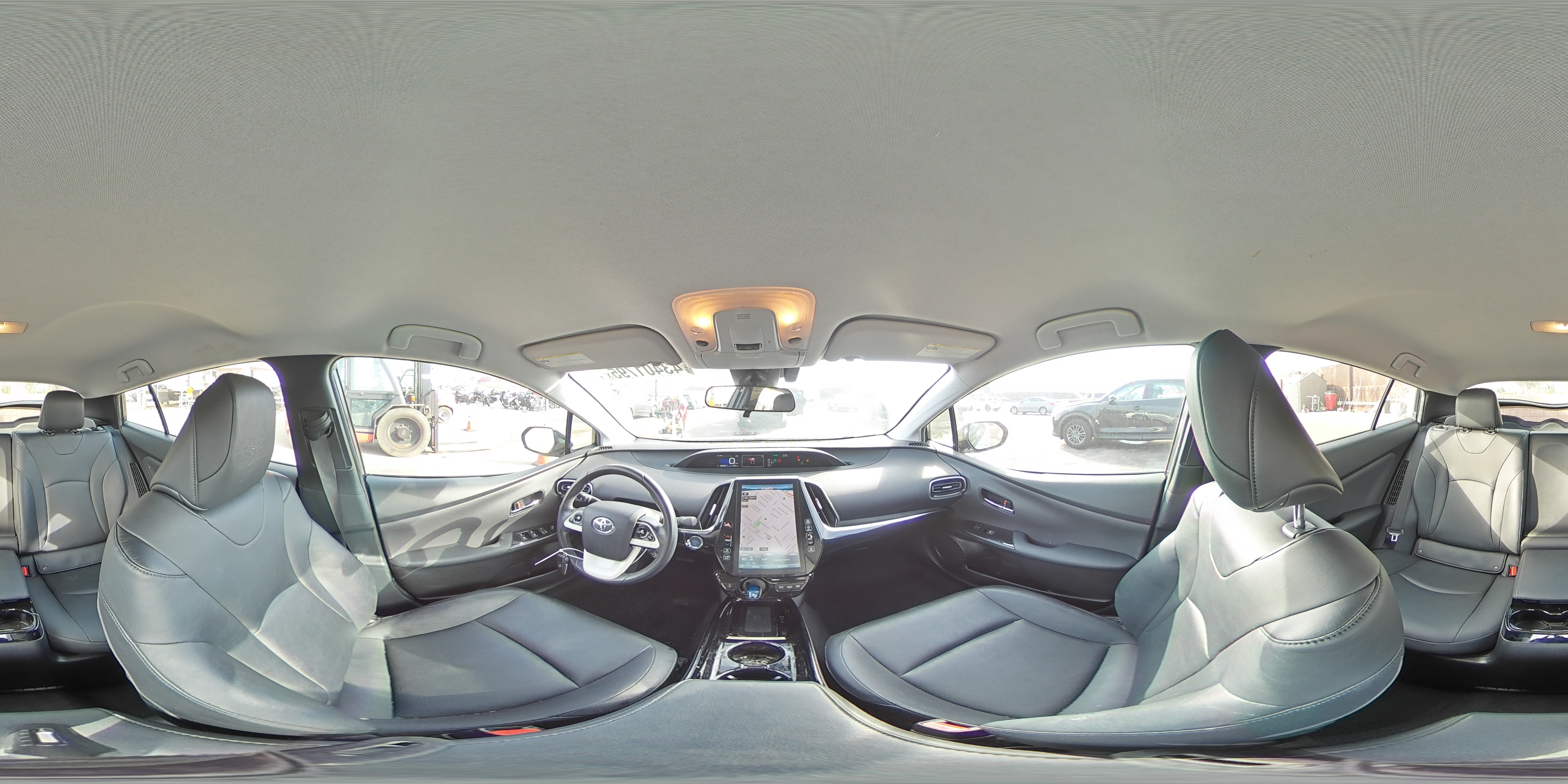 2017 Toyota Prius - Image 13