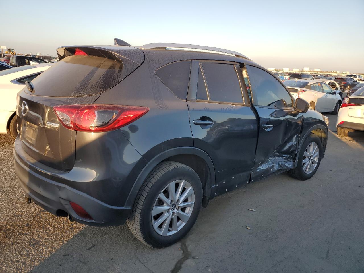 2016 Mazda CX-5 - Image 3