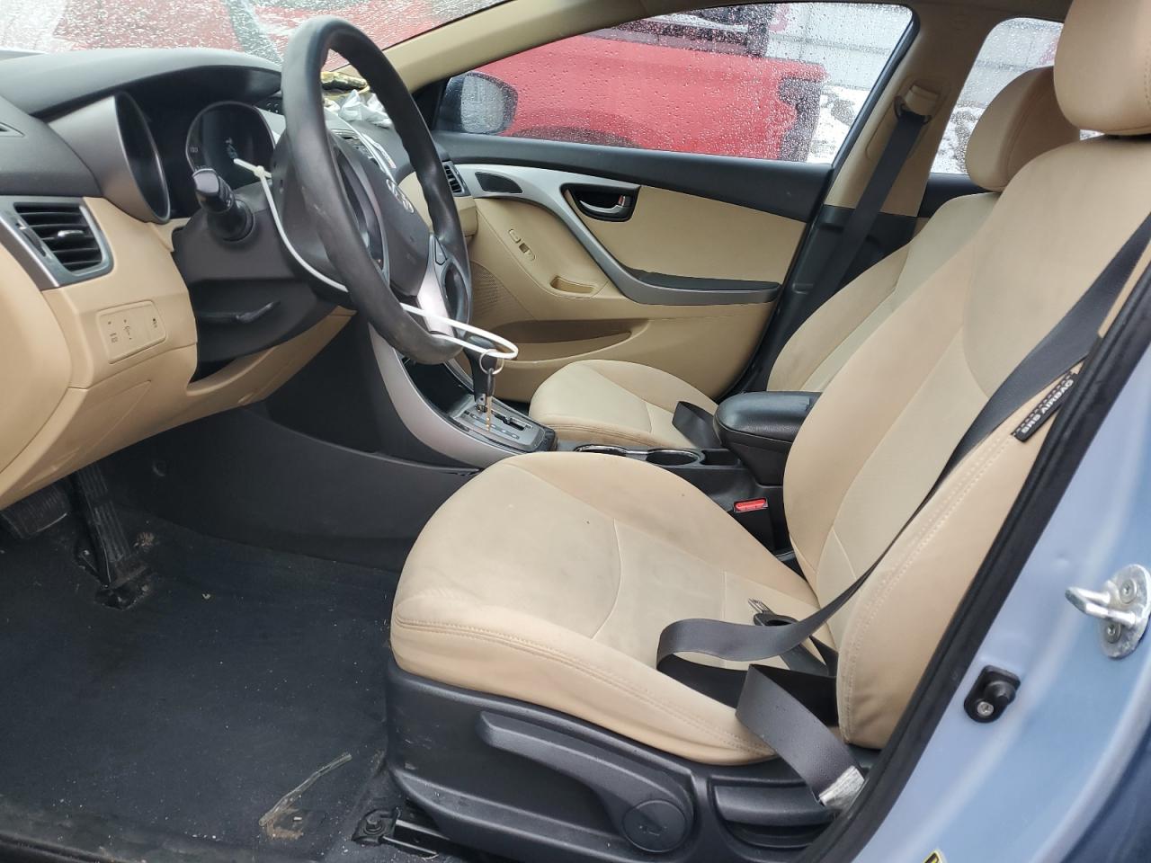 2013 Hyundai Elantra - Image 7