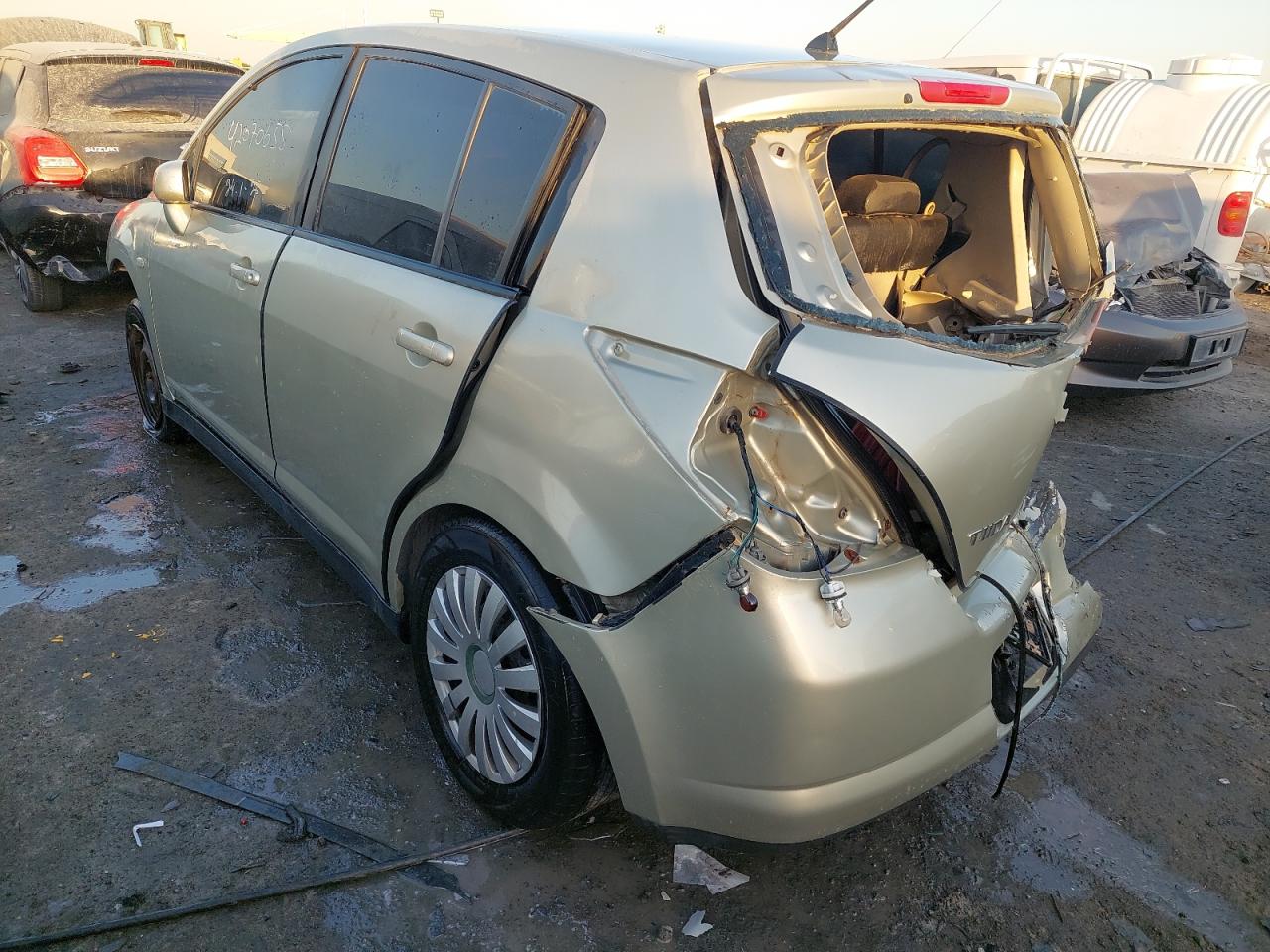 JN1CC13C36T001198 - 2006 Nissan Tiida - #42070655