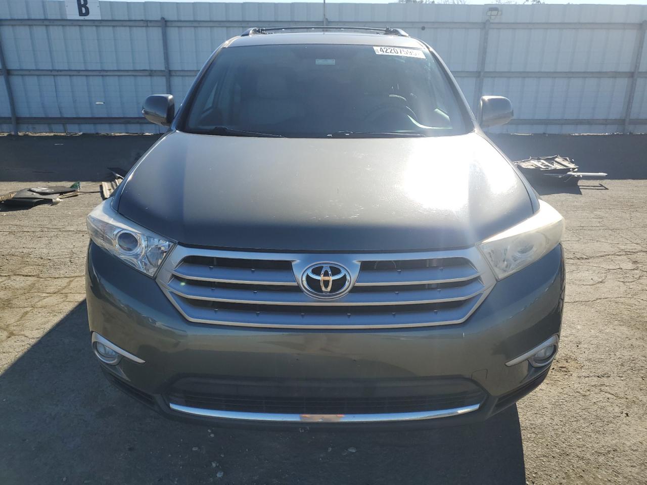 2011 Toyota Highlander - Image 5