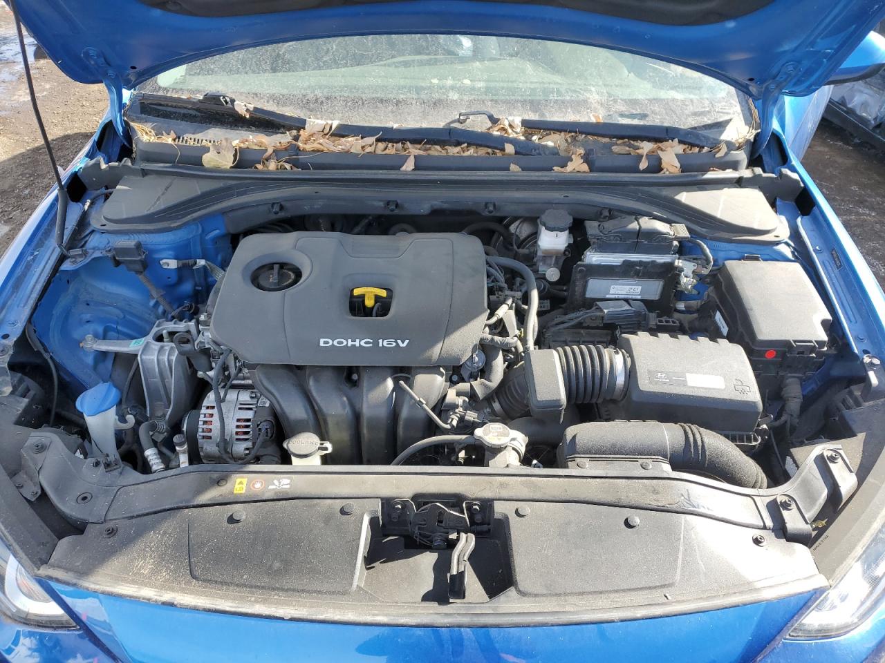 2017 Hyundai Elantra - Image 11