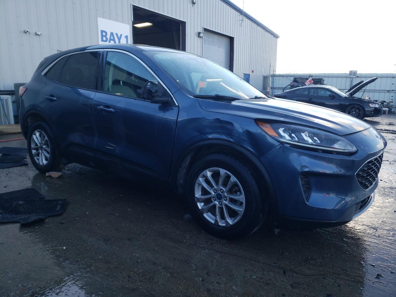 2020 Ford Escape - Image 4