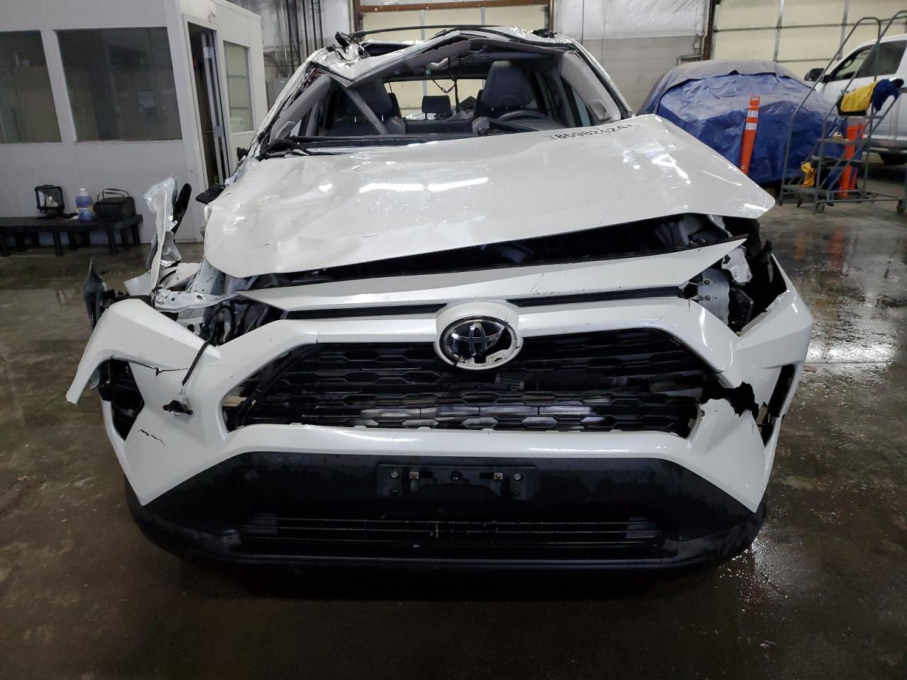 2021 Toyota RAV 4 - Image 5