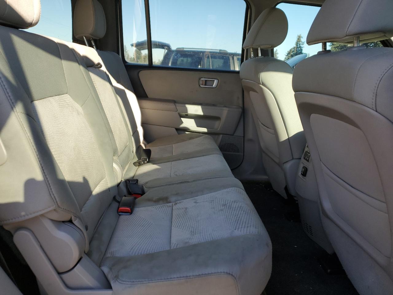 2014 Honda Pilot - Image 11