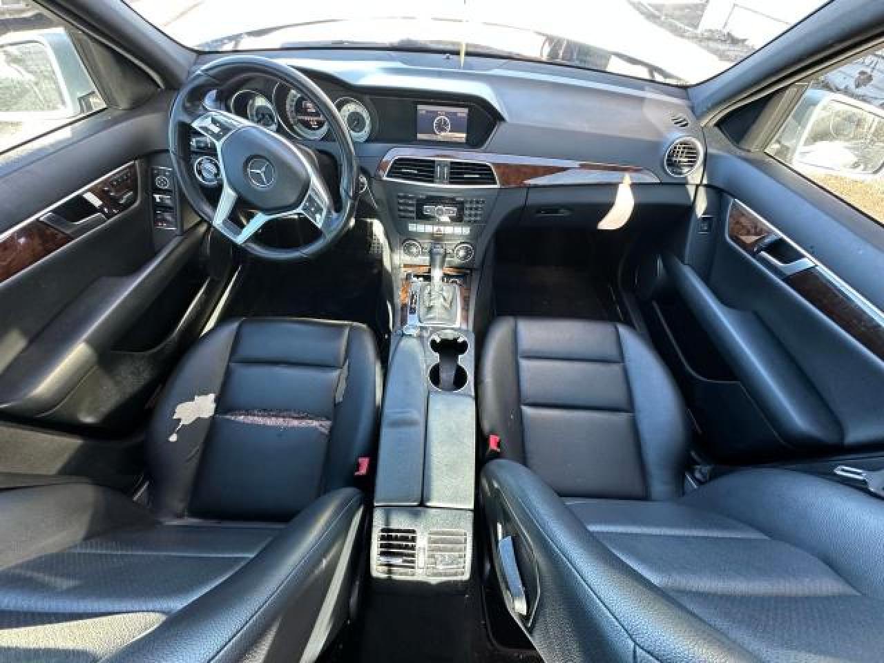 VIN WDDGF4HB3DA773898 2013 MERCEDES-BENZ C-CLASS no.9