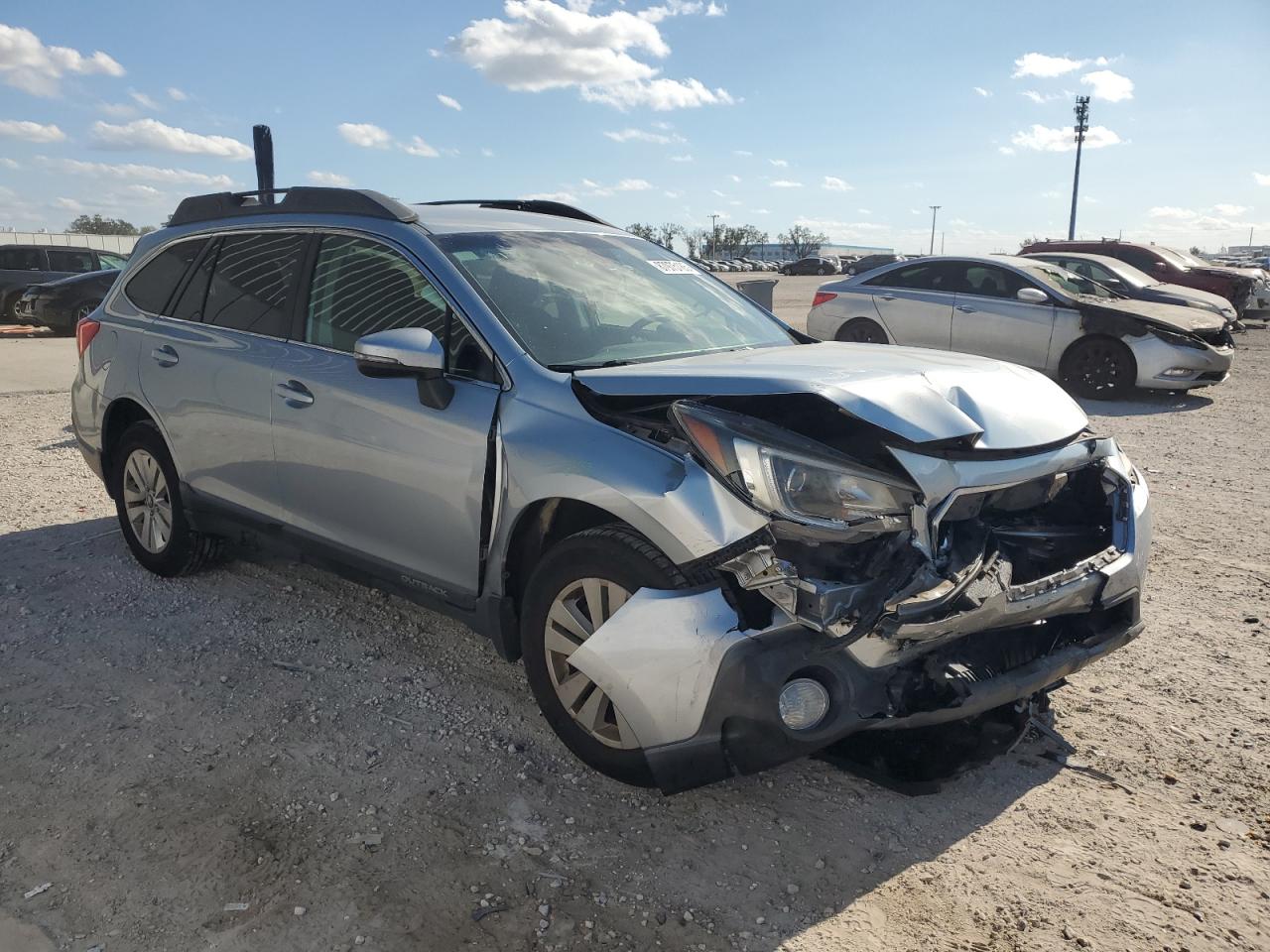 VIN 4S4BSAFC5J3308545 2018 SUBARU OUTBACK no.4