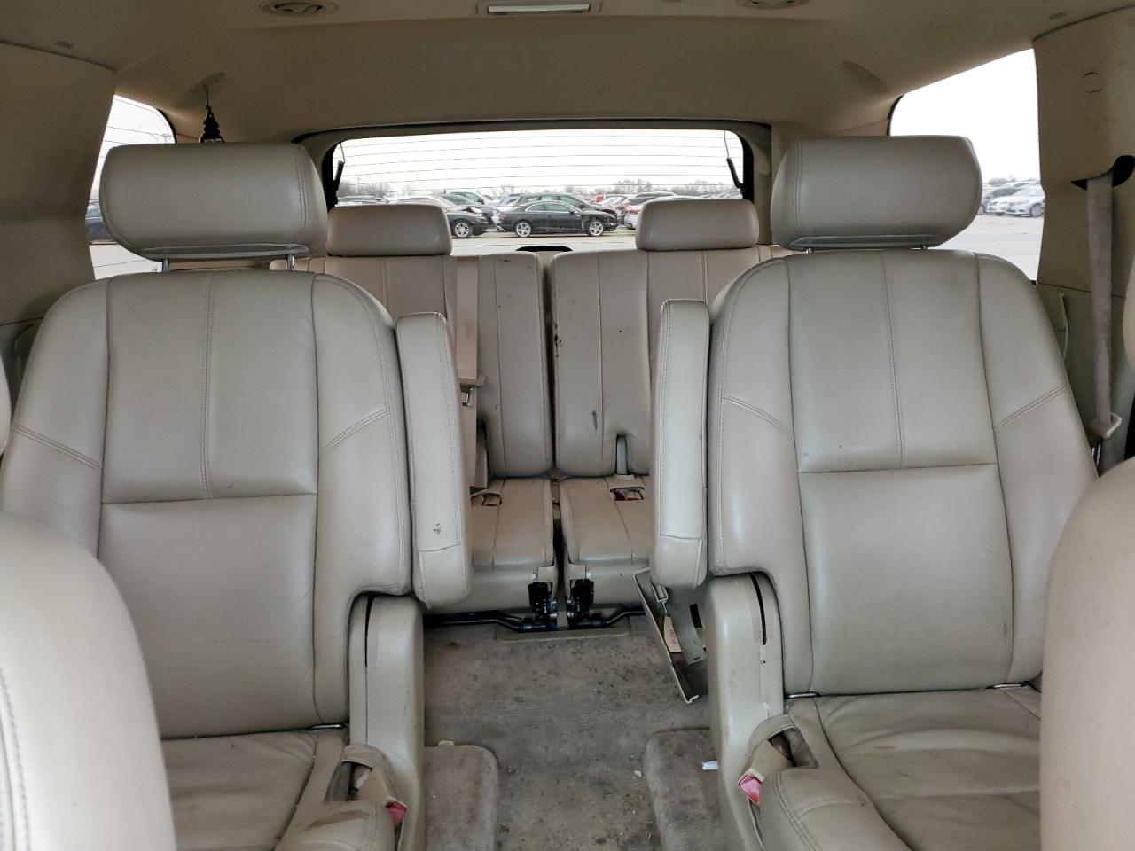 2008 Chevrolet Tahoe - Image 10